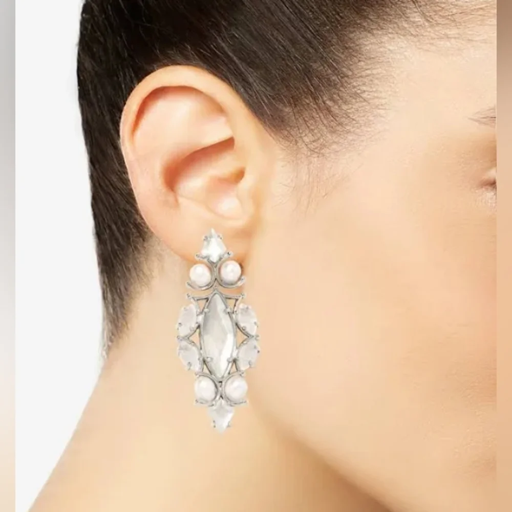 Kendra Scott Genevieve Statement Earrings in Silver and Ivory Pearl NWT - Picture 3 of 10